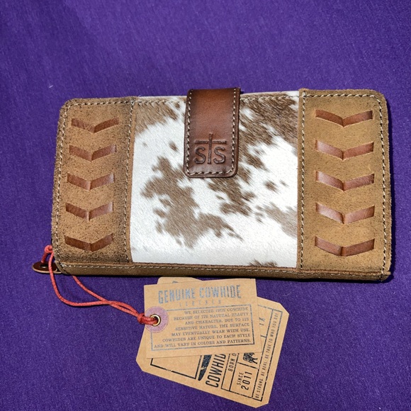 STS Ranchwear Handbags - STS Wallet
